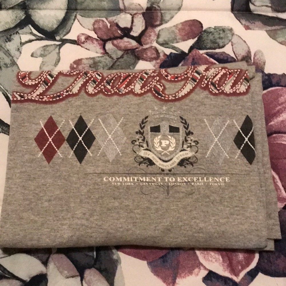 Phat Farm tee shirt